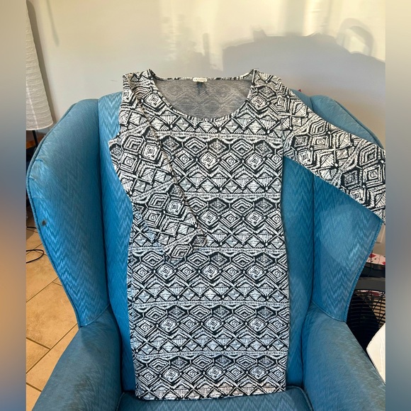 DRESS FOR SALE ! - Picture 1 of 2